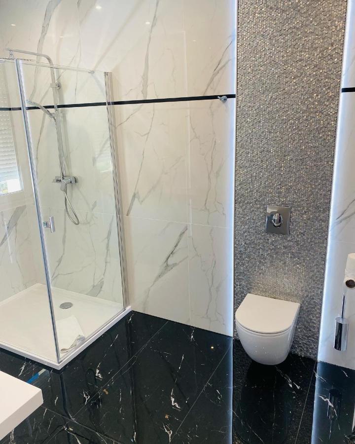 Diament I Brylant Hotel Rawicz Екстериор снимка