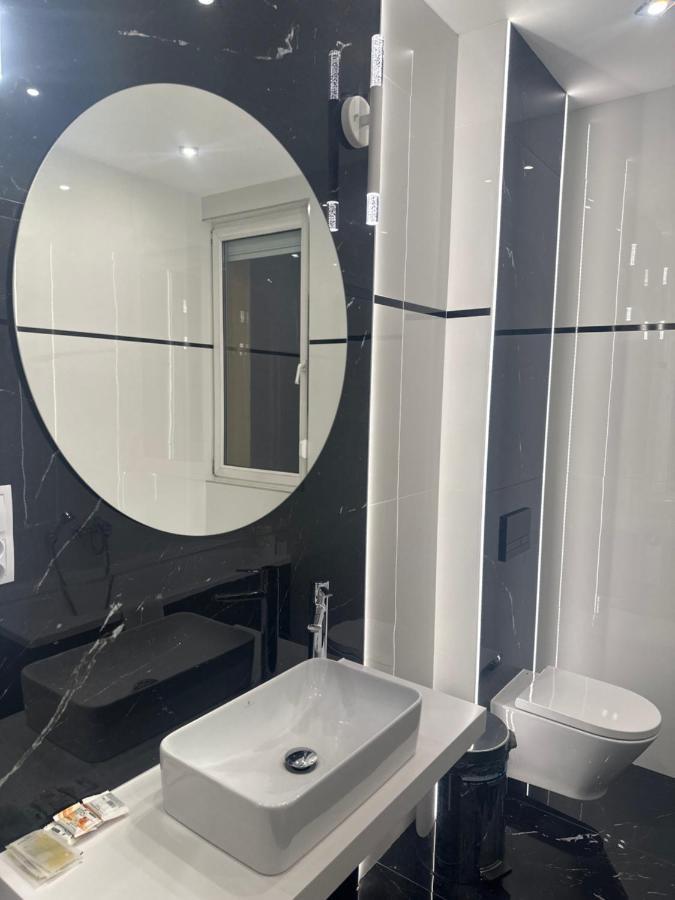Diament I Brylant Hotel Rawicz Екстериор снимка