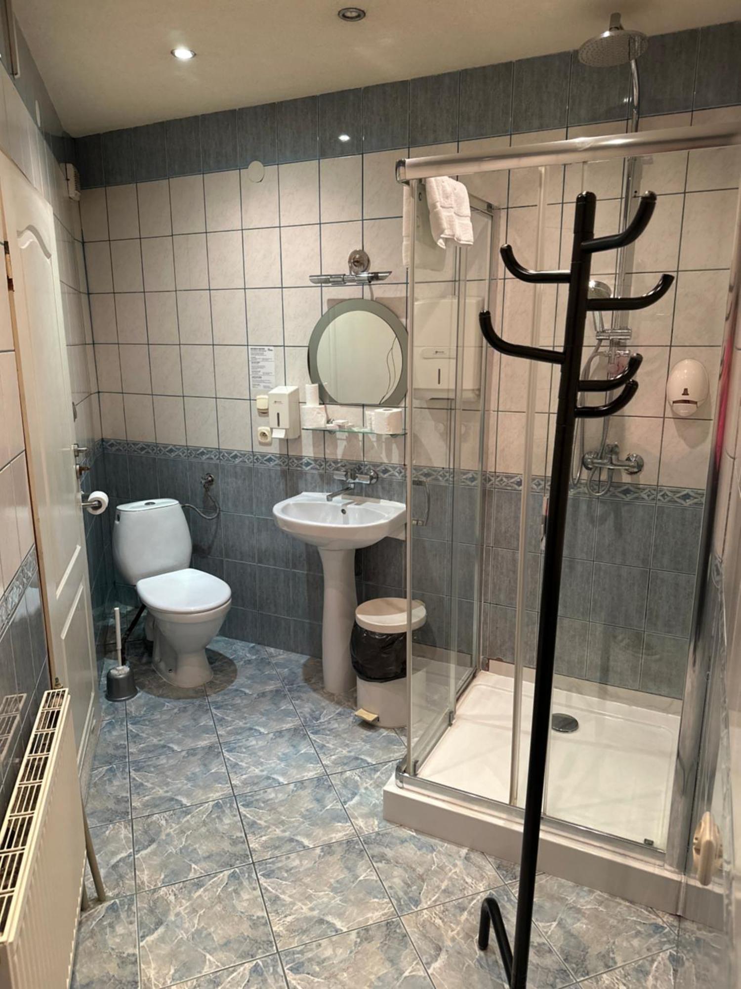 Diament I Brylant Hotel Rawicz Екстериор снимка